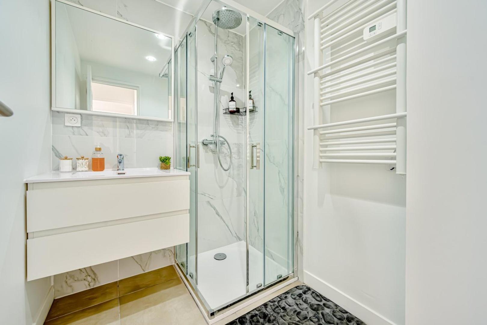 Air-Conditioned Apartment - Sea View Port Τουλόν Εξωτερικό φωτογραφία
